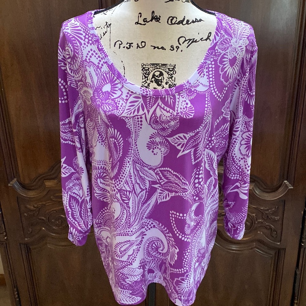 Chico’s woman’s Blouse